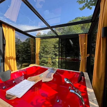 Moon River Bed & Breakfast